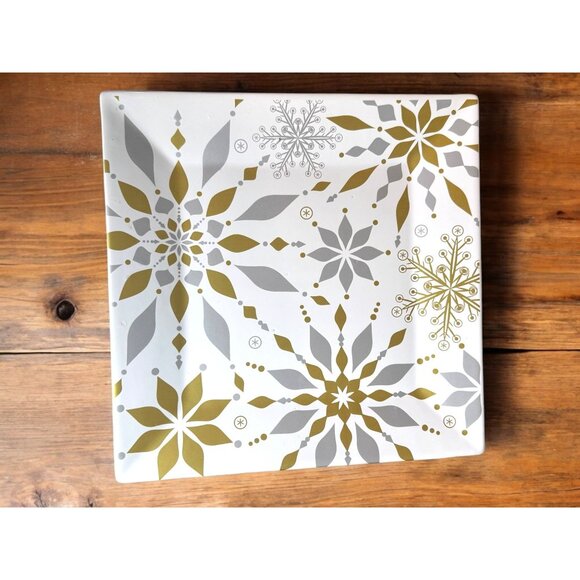Metallic Frost Square Platter With Gold & Silver Snowflake Design - Picture 3 of 10